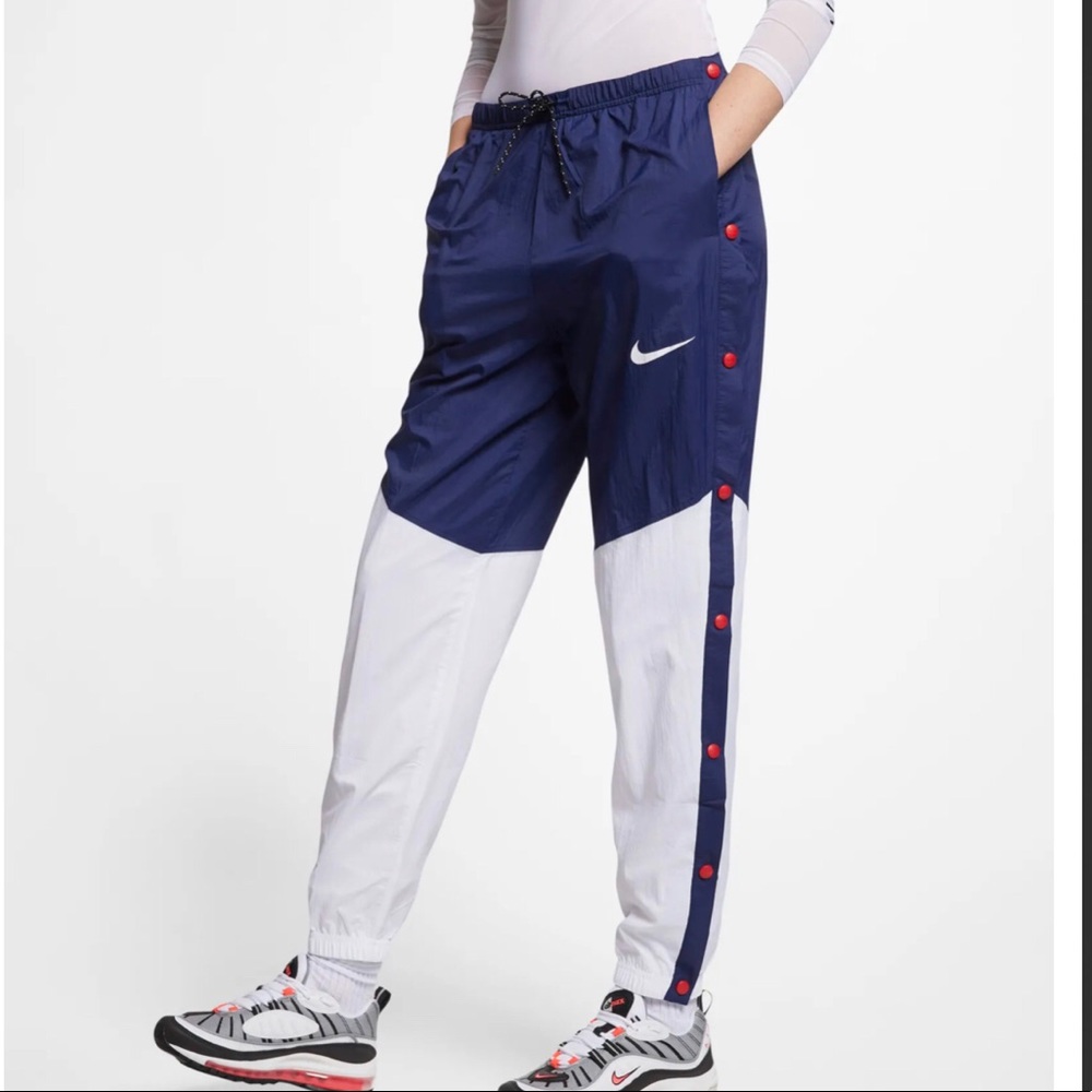 NWT Nike Windrunner Popper Pants - Picture 3 of 8